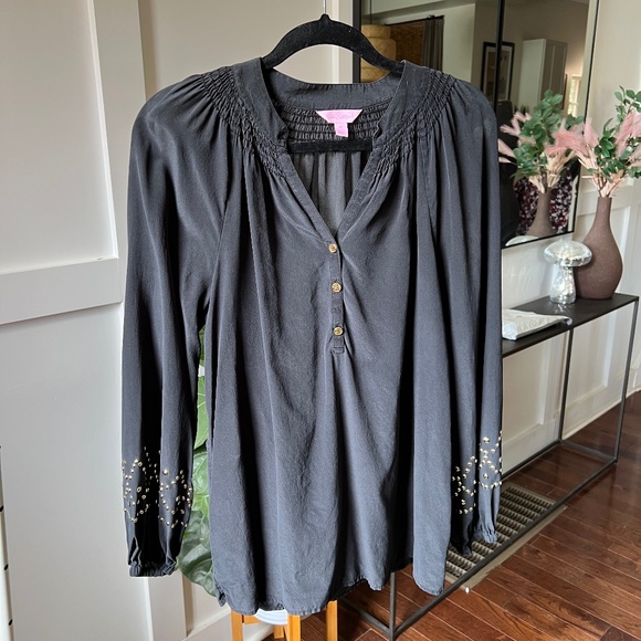 LILLY PULITZER Elsa Silk Black  Stud Sleeve size medium - Picture 1 of 7